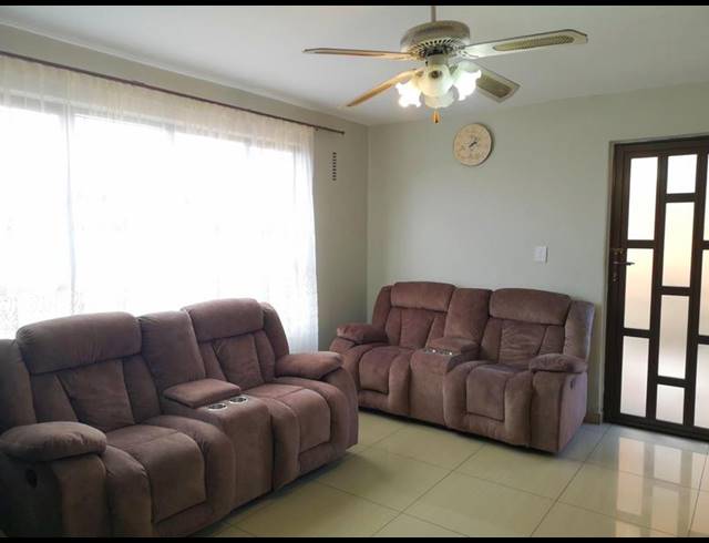 3 BEDROOM HOUSE FOR SALE IN ORIENT HILLS